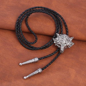 Bolo tie med 3D-varghuvud i metall