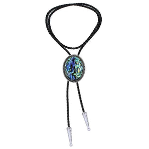 Bolo tie med snäckstenshänge i blågrönt skimrande