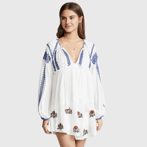 Broderad miniklänning i boho-stil med ballongärm och fransar White / S