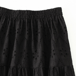 Broderie anglaise kjol