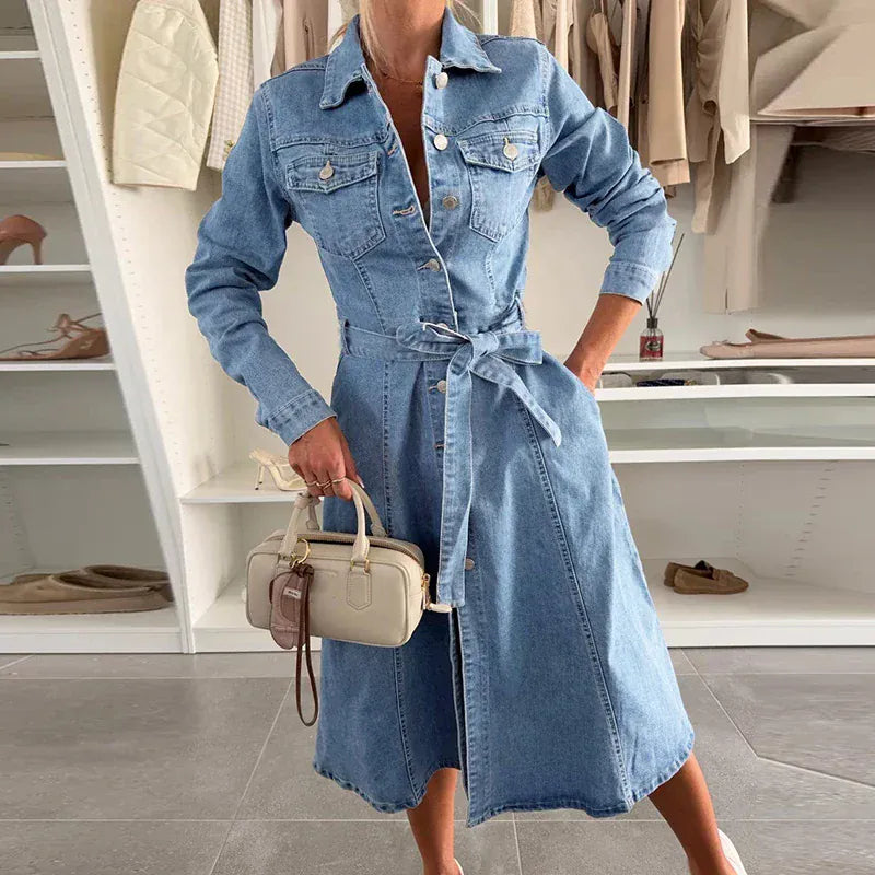 Abito in denim con cintura