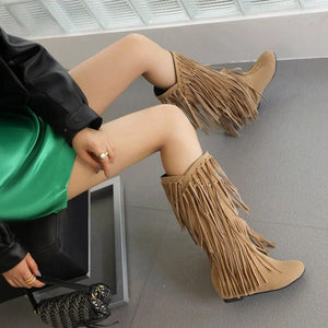 Knee-high cowboyboots med långa mockafransa