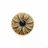 Concho i Mässing med Tribal Solblomma och Färgsten Antikguld och svart / 30mm