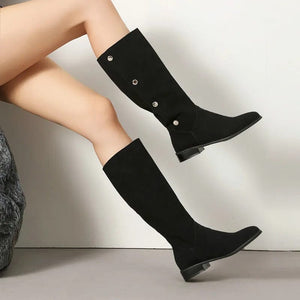 Cowboyboots i mockalook med knappar och bred skaftöppning