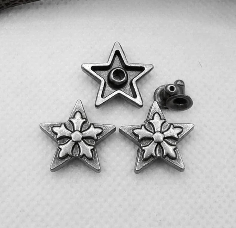 Stjärnformad Concho i Vintage Zinklegering Silver / 16mm