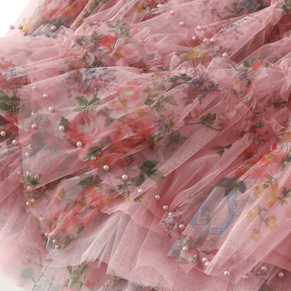 Tyllkjol med blomstermotiv